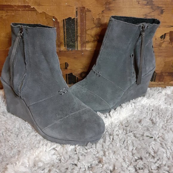 Toms 9 W Desert Wedge Bootie - Picture 1 of 9